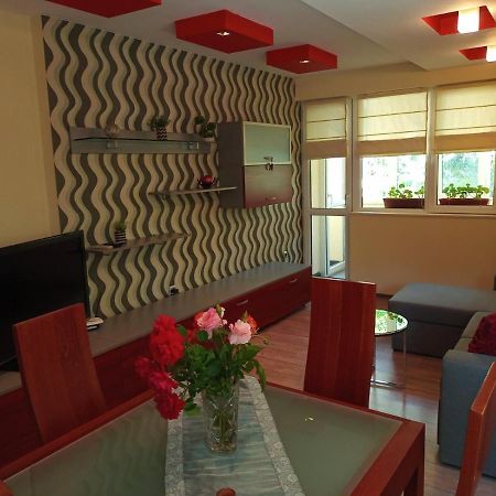 Sunrise Arena Apartment By Hsm Burgas Esterno foto